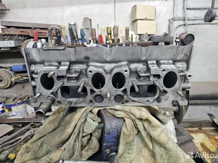 Клапанная голова citroen bx 19