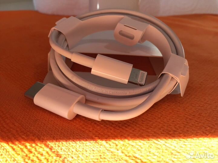 Быстрая зарядка для iPhone 20w Оригинал