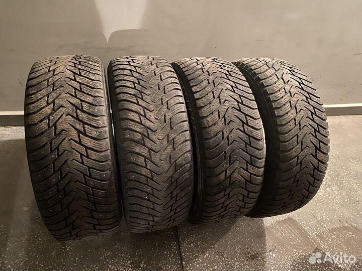 Nokian Tyres Hakkapeliitta 8 265/60 R18