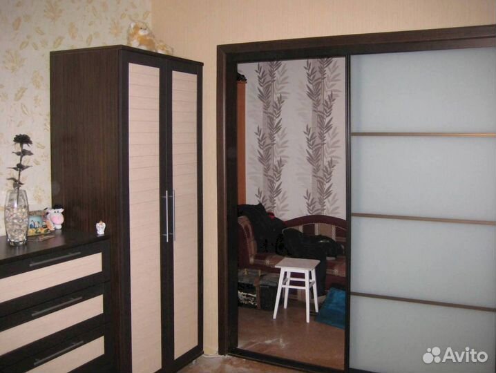 Стеклянная перегородка