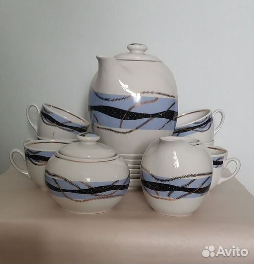 Чайный сервиз на 6 персон