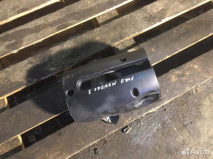 Кожух рулевой колонки Ford Mondeo 3 2.0 cjba