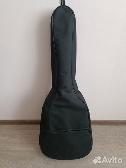 Классическая гитара yamaha c40