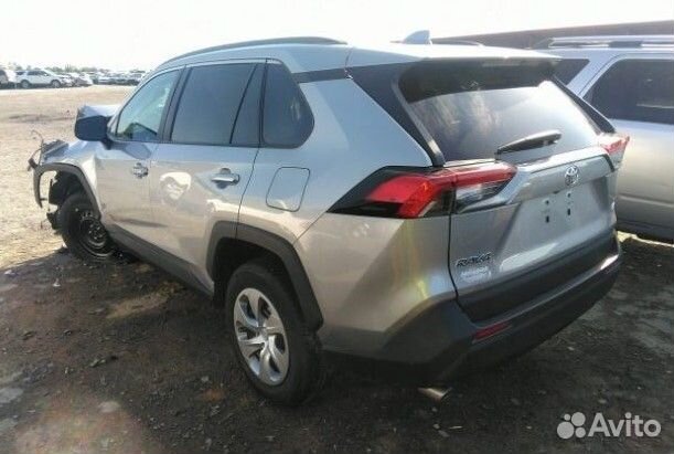 В полный разбор Toyota Rav4 50