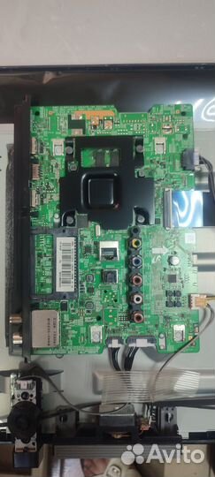 Материнские платы с разбитых тв