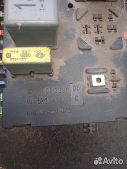 Блок предохранителей volkswagen pointer 1.0