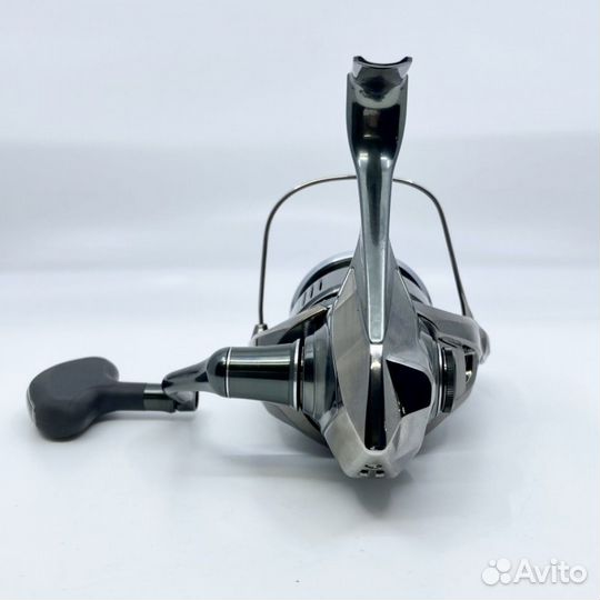 Катушка shimano 22 stella 4000M