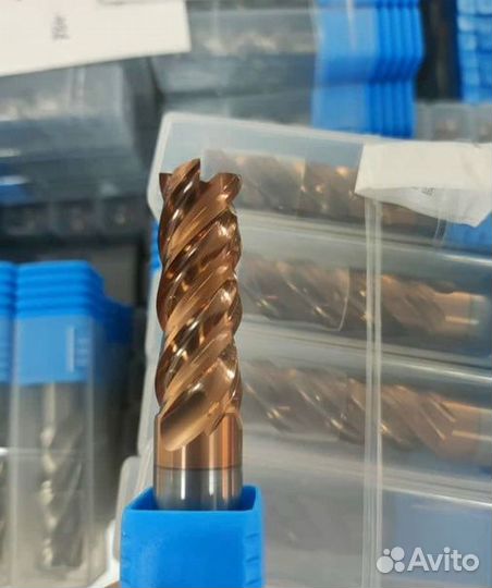 Пластина токарная deskar ccmt09T308 LF9018