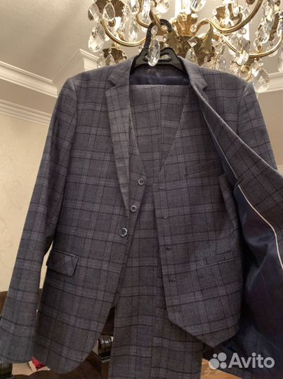 Костюм мужской
