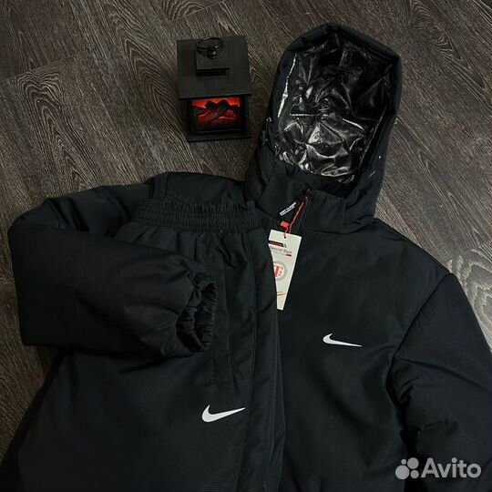 Куртка Nike и штаны Nike