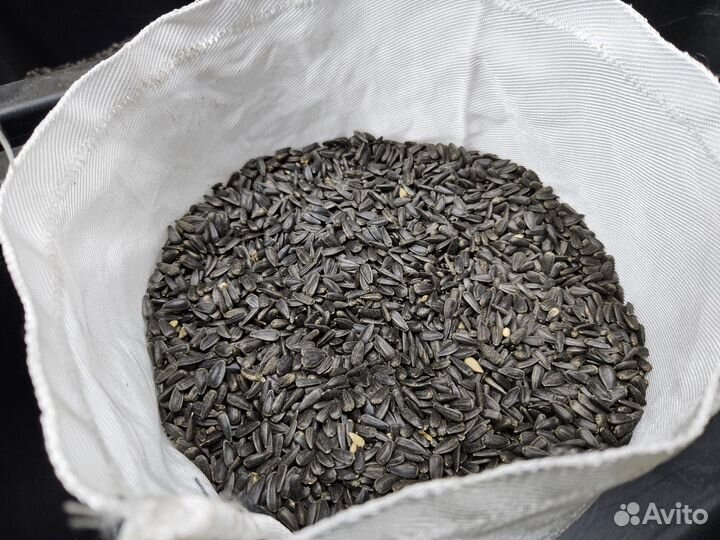 Масло подсолнечное нерафинированное, сыродавленное