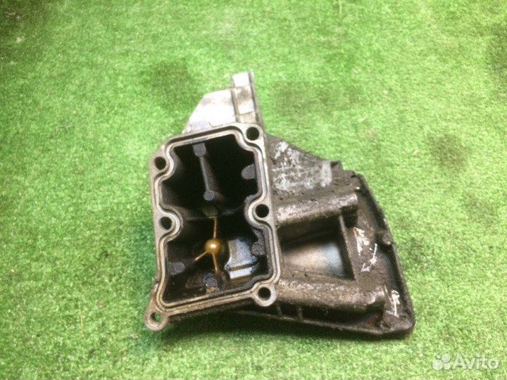 Кронштейн гур передний Mercedes Clk Coupe C208