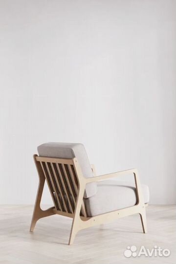 Мягкое кресло