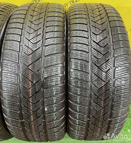 Pirelli Winter Sottozero 3 215/50 R18 91V