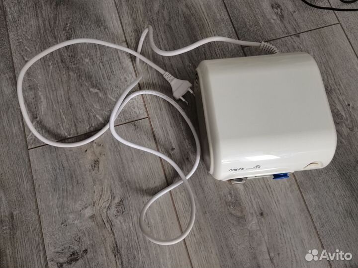 Ингалятор компрессорный Omron