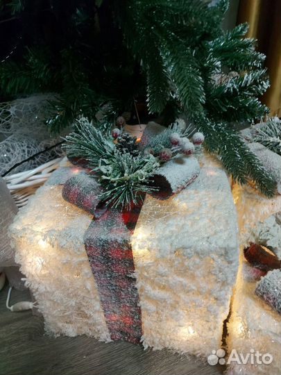 Светодиодные подарочные коробочки большие