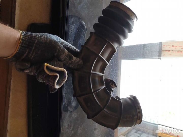 Патрубок воздушного фильтра 2110