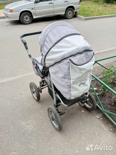 Коляска 3 в 1 и кроватка