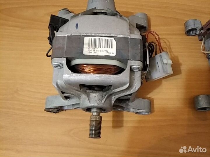 Двигататель стиральной машины автомат