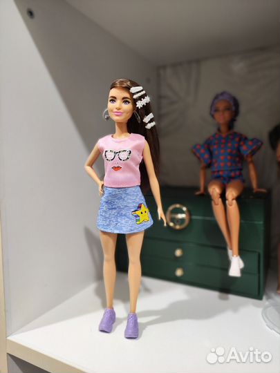 Барби экстра улыбашка на теле fashionistas
