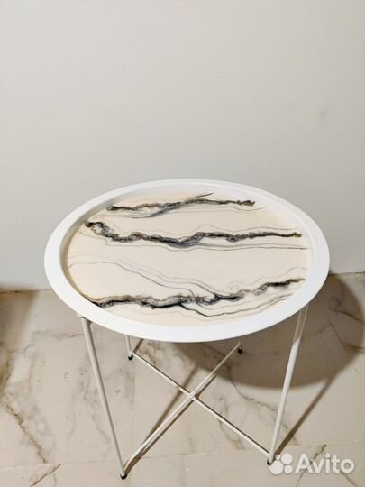 Журнальный столик