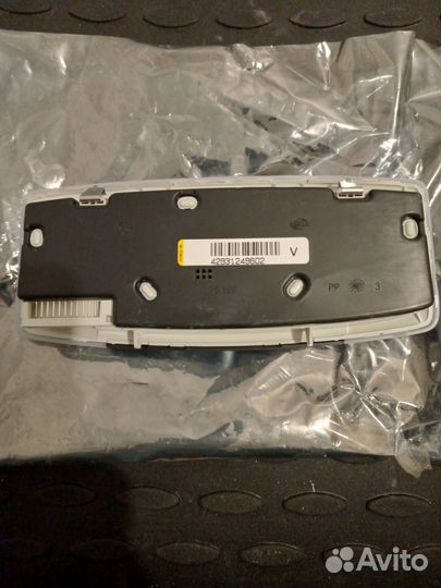 BMW Плафон салона LED передний