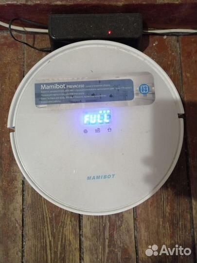 Робот пылесос моющий, в рабочем состоянии