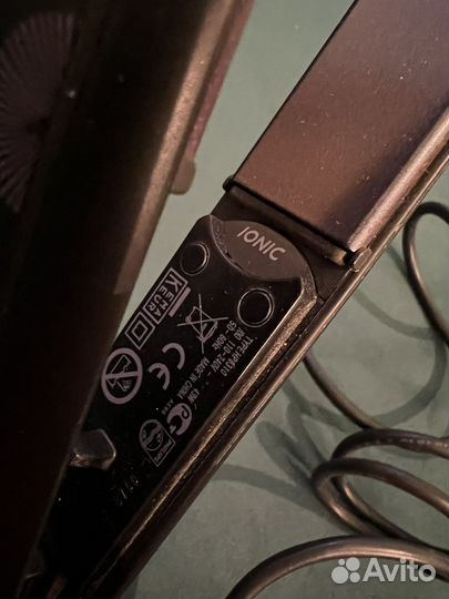 Выпрямитель волос Philips