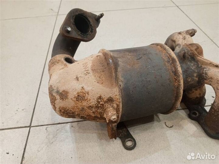 Коллектор выпускной Ford Fusion 2002-2012