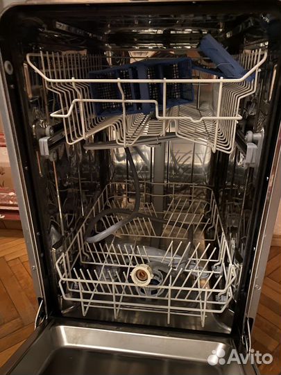 Посудомоечная машина Indesit disr16b