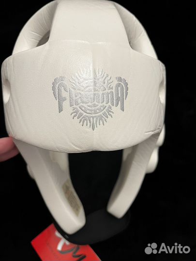 Шлем для единобортв