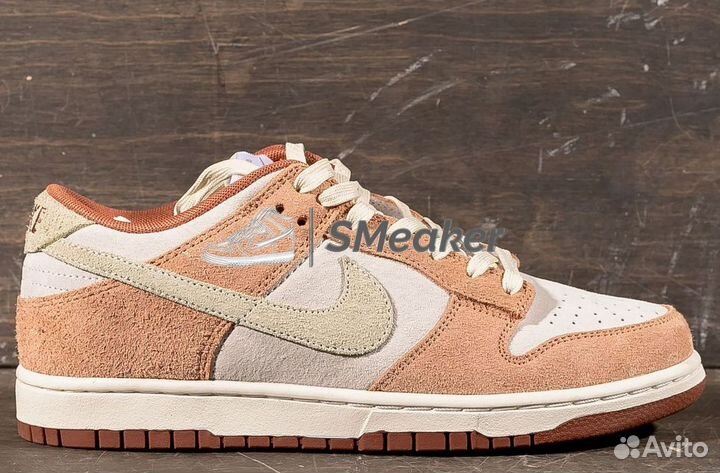 Кроссовки Nike SB Dunk Low