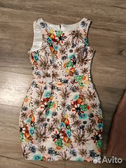 Платье летнее женское 42 44