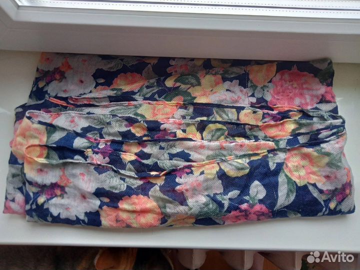 Шарфы и платочки