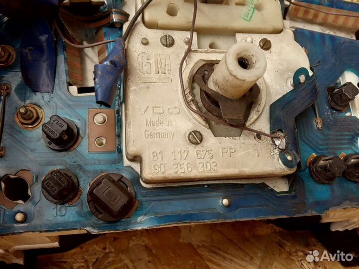 Панель приборов Opel Calibra