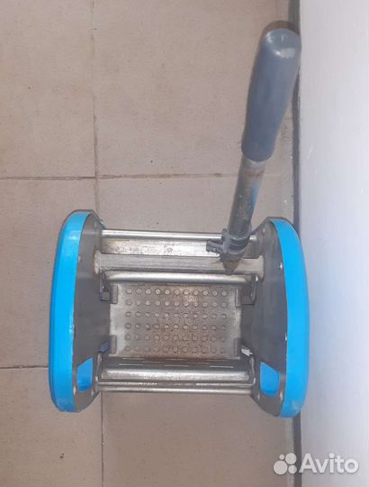 Пресс-отжим для швабры