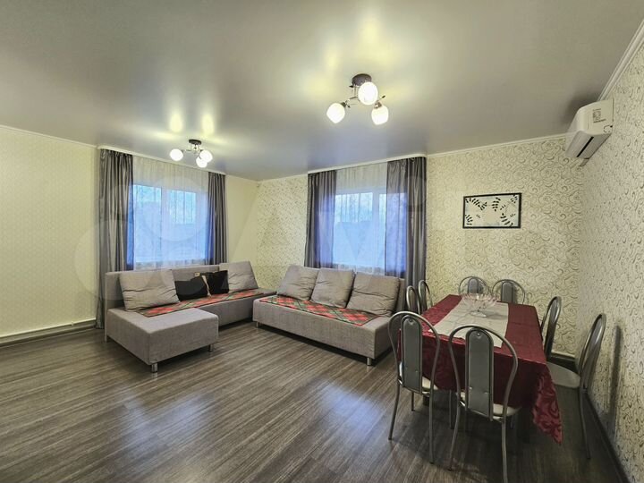 Дом 155,5 м² на участке 9,5 сот.