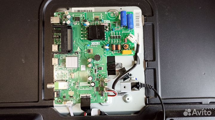 Материнская плата телевизора Thomson T32RTE1250