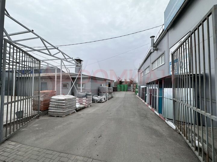 Продам здание, 1050 м²