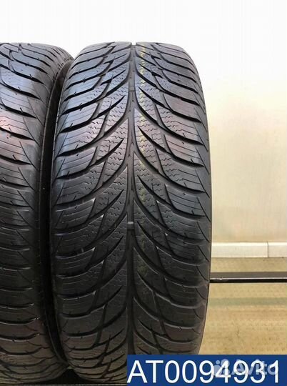 Uniroyal AllSeasonExpert 215/60 R17 96H