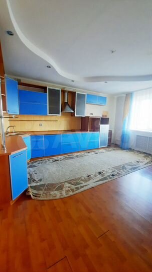 3-к. квартира, 88 м², 9/9 эт.