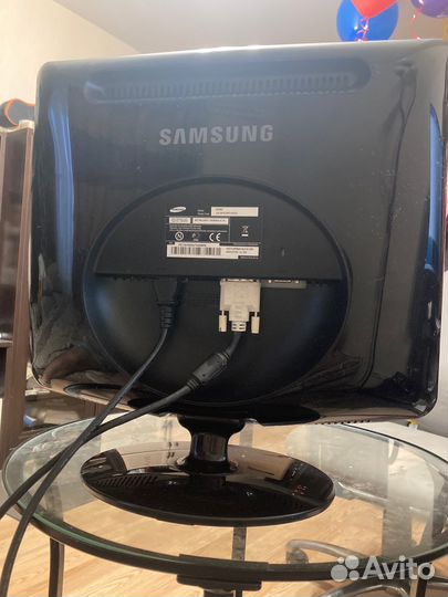 Монитор Samsung 932bf (19