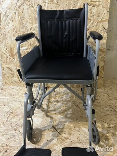 Коляска инвалидная