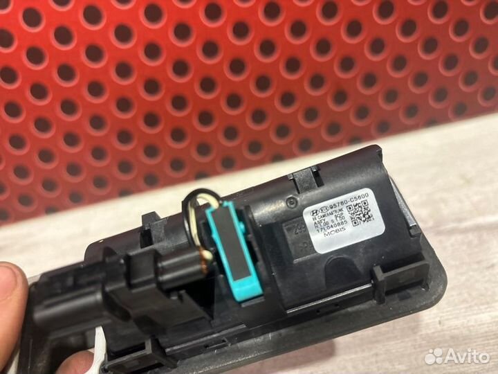 Ручка открывания багажника Kia Sorento Prime UM