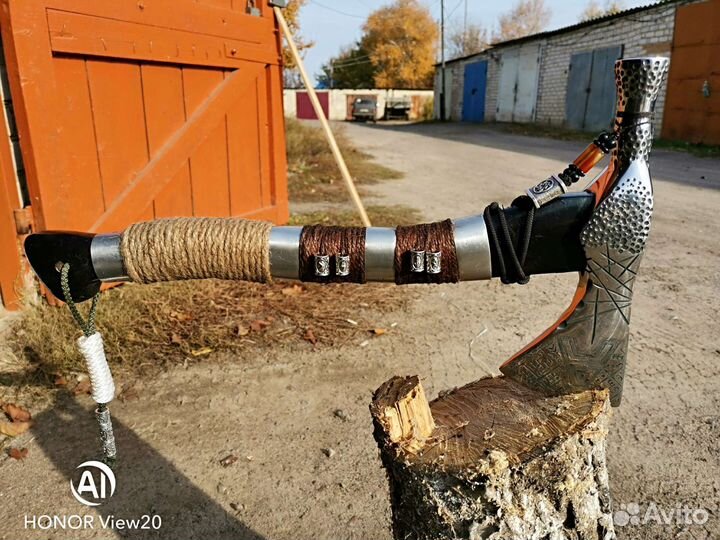 Топор (Медведь)