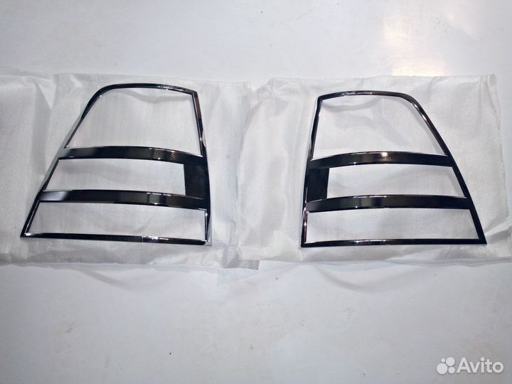 Молдинги задних фонарей KIA sorento 2006-2008