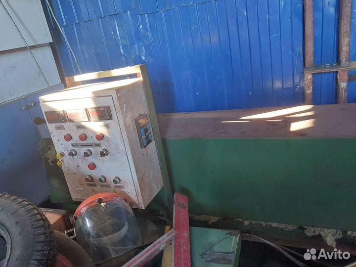 Экструдер для гранул пластика