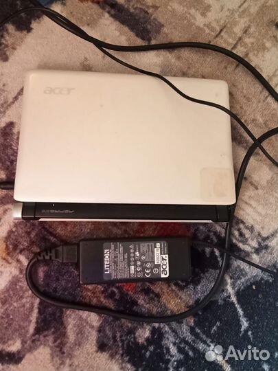 Нетбук acer