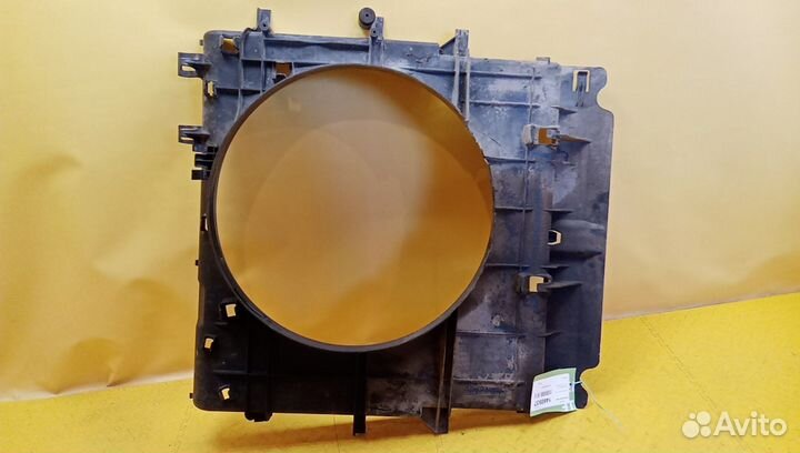 Диффузор вентилятора Crafter