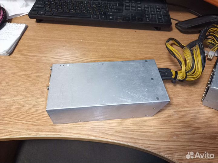 APW3++,APW7 Блок питания bitmain 1600w